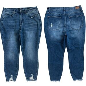 Judy Blue Skinny Fit Hi Rise Distressed Hem Zipper Fly Dark Wash Jeans Size 18W